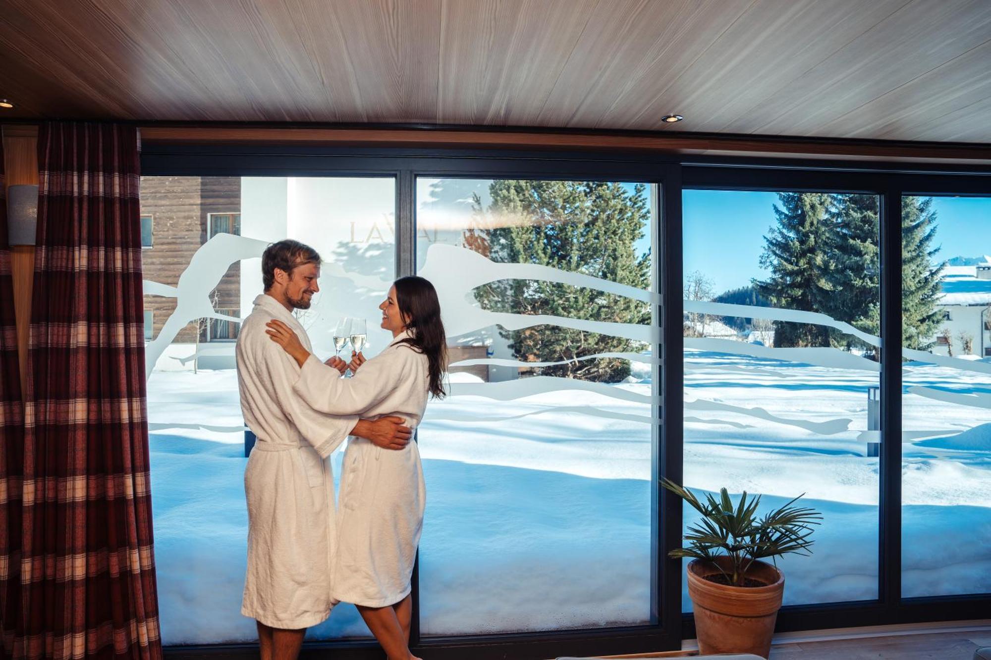 La Val Hotel & Spa Breíl Eksteriør billede