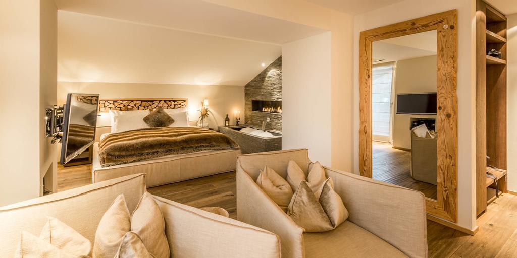 La Val Hotel & Spa Breíl Eksteriør billede